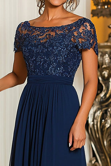 Marine A-ligne col bateau dentelle appliques mousseline de soie longue mère de la mariée robe à manches courtes